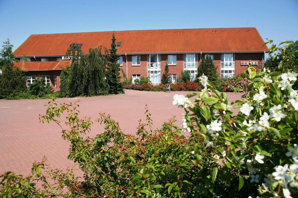 Hotel Weide Satow Esterno foto