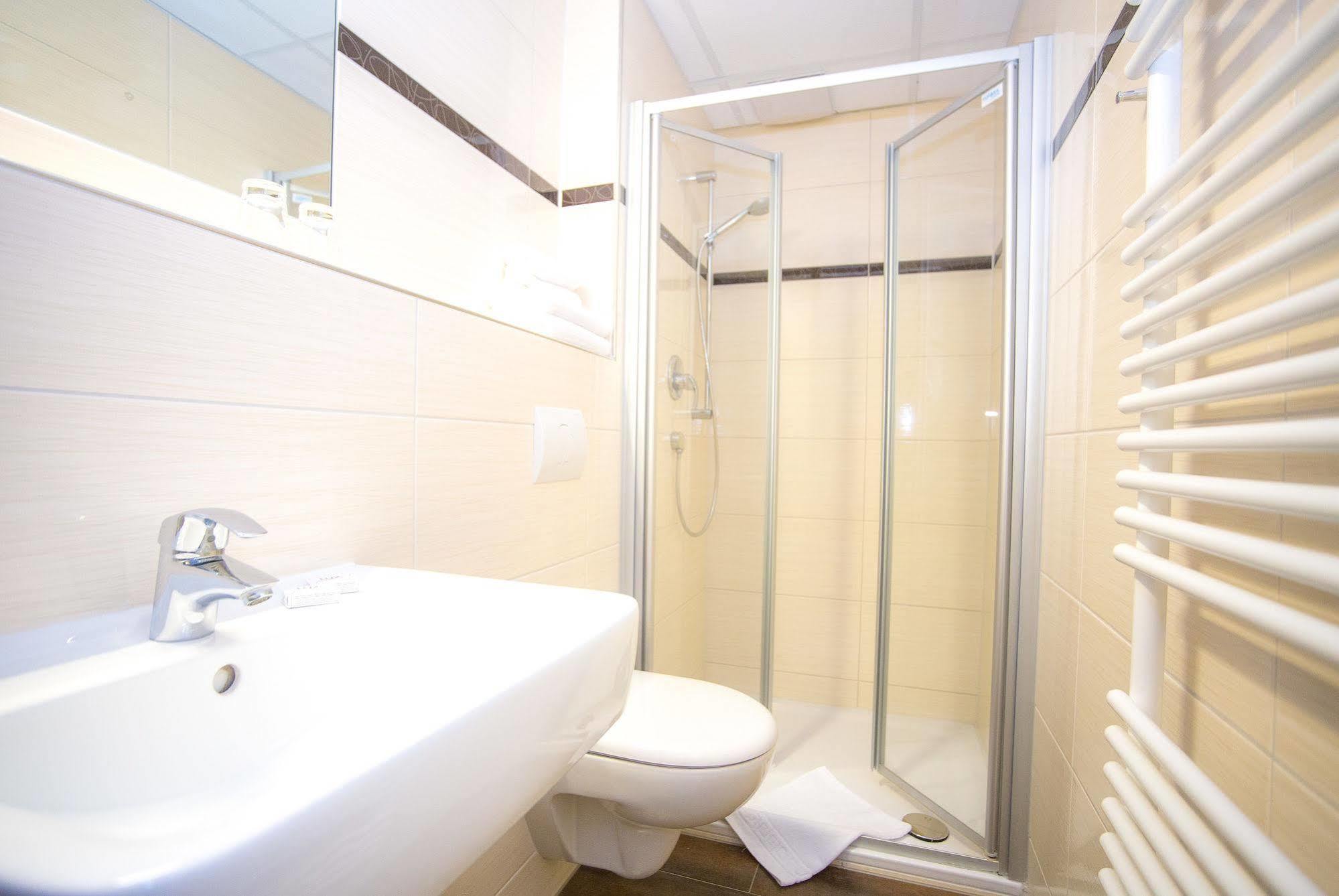 Hotel Weide Satow Esterno foto